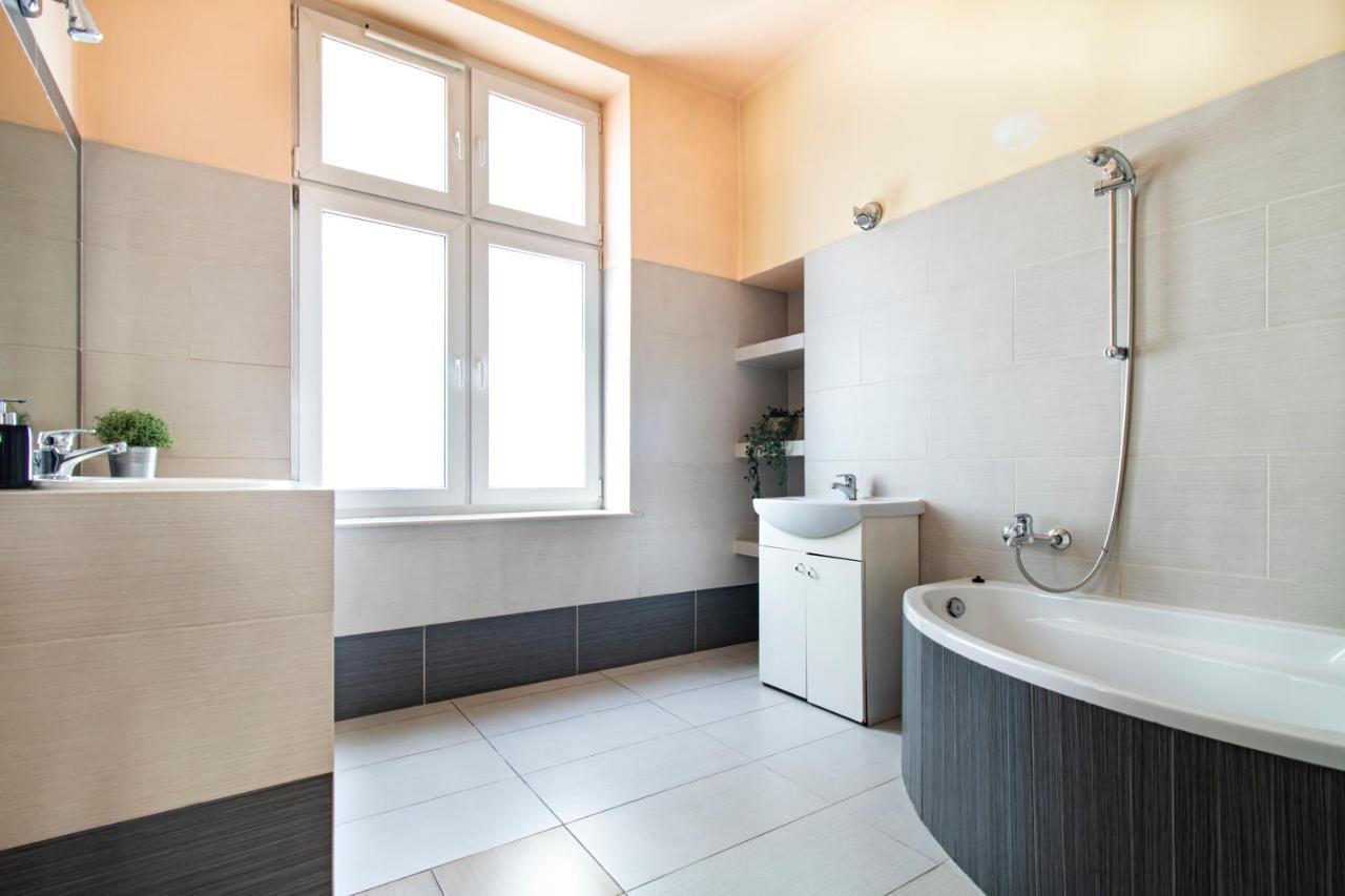 Spacious Apartments Zyblikiewicza Street Krakow Dış mekan fotoğraf